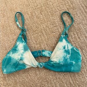 Cute Dippin Daisies tie dye turquoise bikini top
